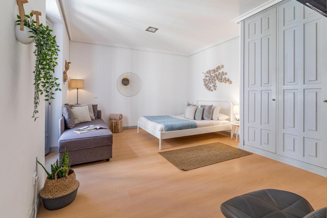 Apartamentos Fucar Мадрид Экстерьер фото