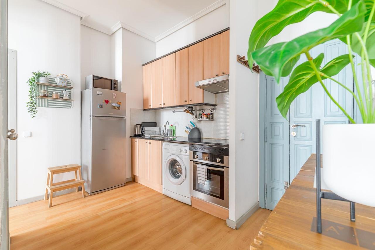 Apartamentos Fucar Мадрид Экстерьер фото